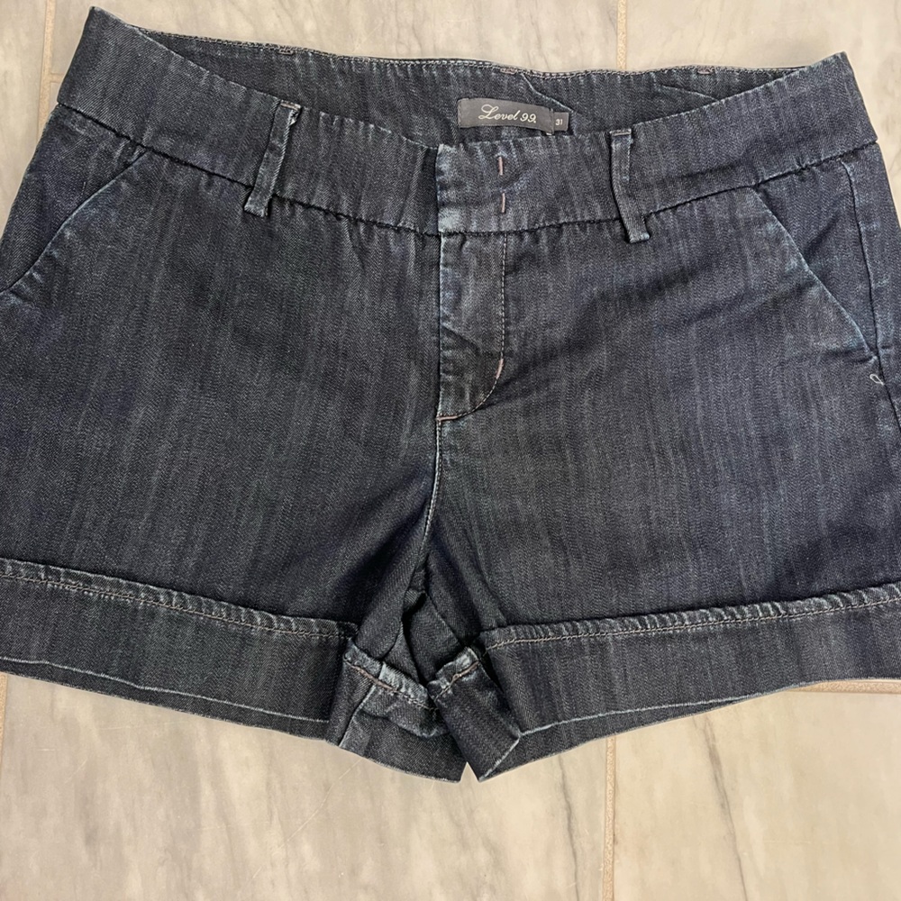 Level 99 Jean shorts size 31